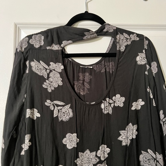 Gray floral BOHO dress - Picture 4 of 5